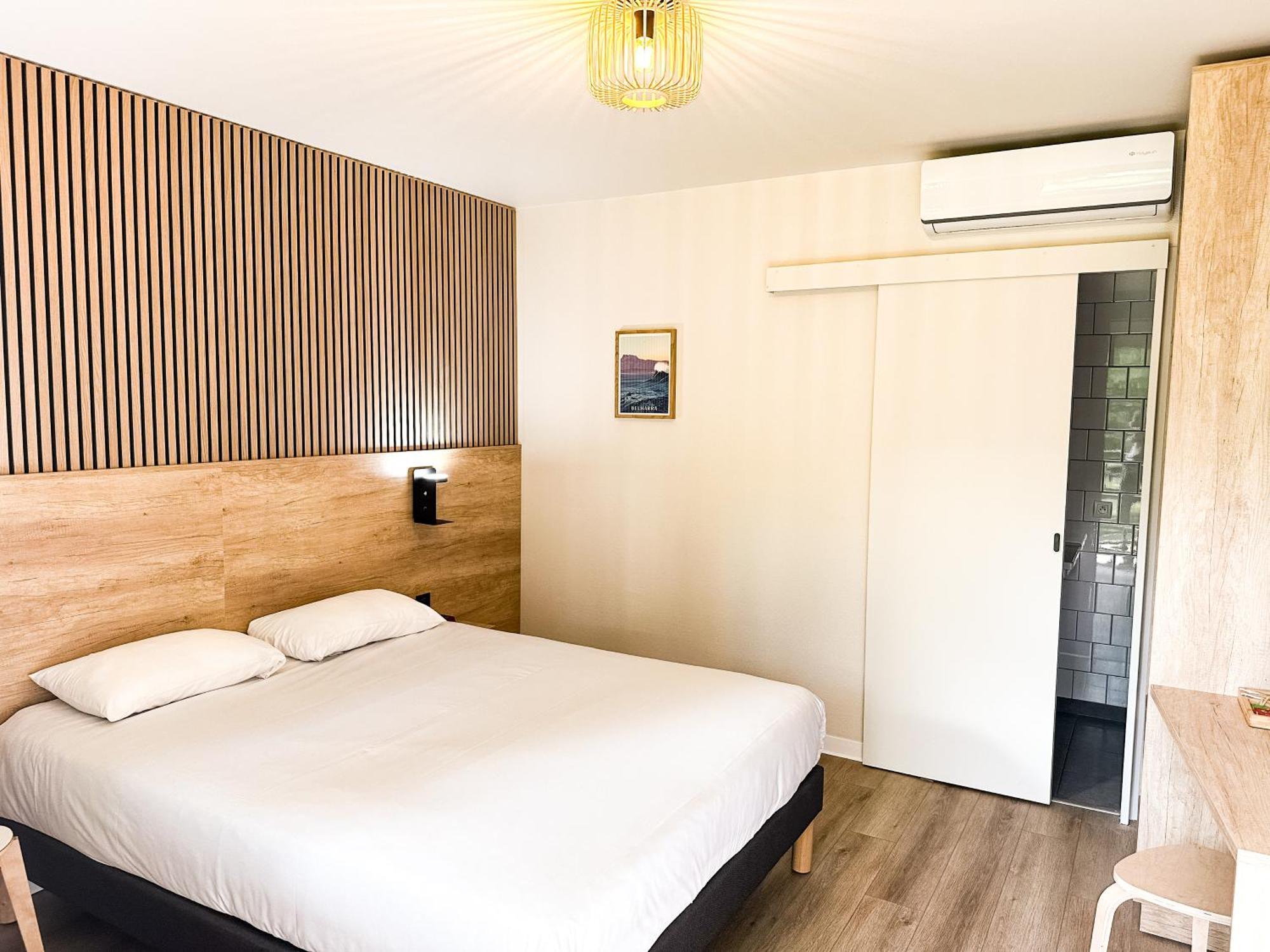 Sure Hotel By Best Western Mont-De-Marsan Saint-Pierre-du-Mont  Room photo