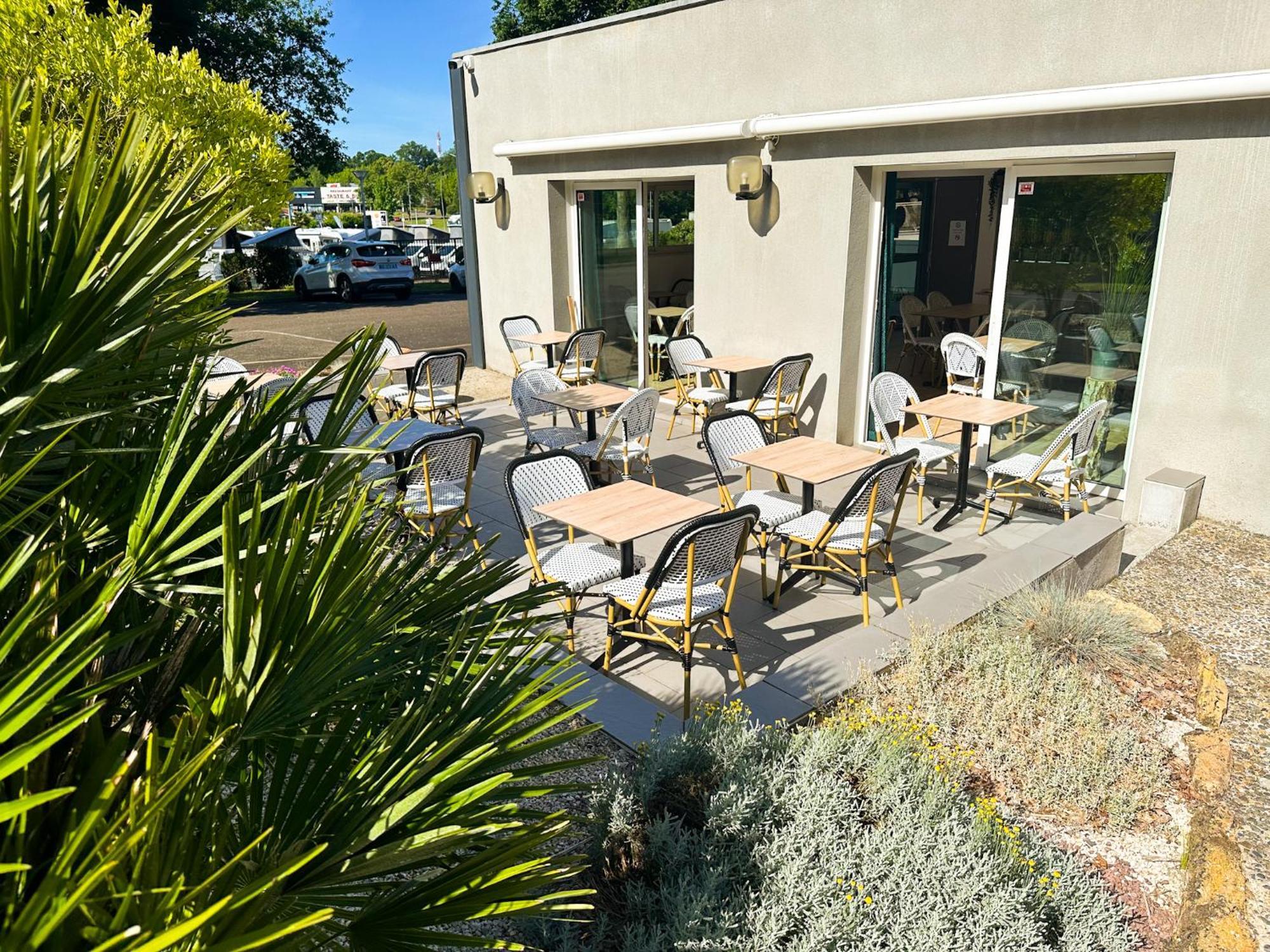 Sure Hotel By Best Western Mont-De-Marsan Saint-Pierre-du-Mont  Exterior photo