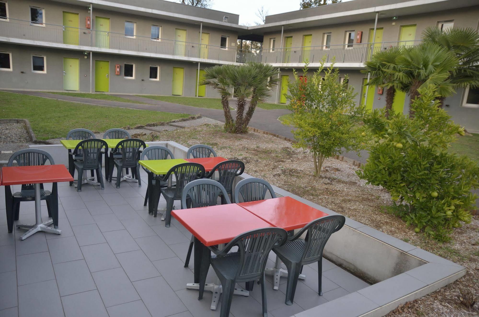 Sure Hotel By Best Western Mont-De-Marsan Saint-Pierre-du-Mont  Exterior photo